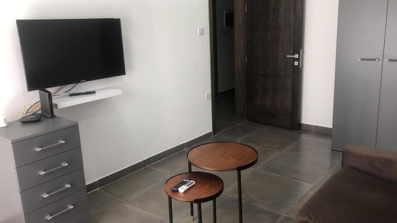 شقة Modern Haven In Ta'Xbiex Ta Xbiex المظهر الخارجي الصورة